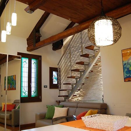 Loft Due Cuori Con Terrazza Veneza Exterior foto