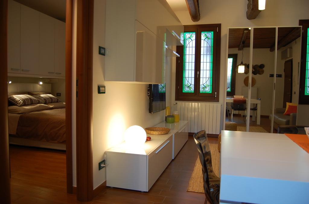 Loft Due Cuori Con Terrazza Veneza Exterior foto