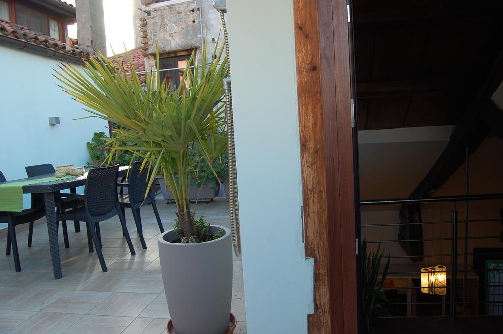 Loft Due Cuori Con Terrazza Veneza Exterior foto